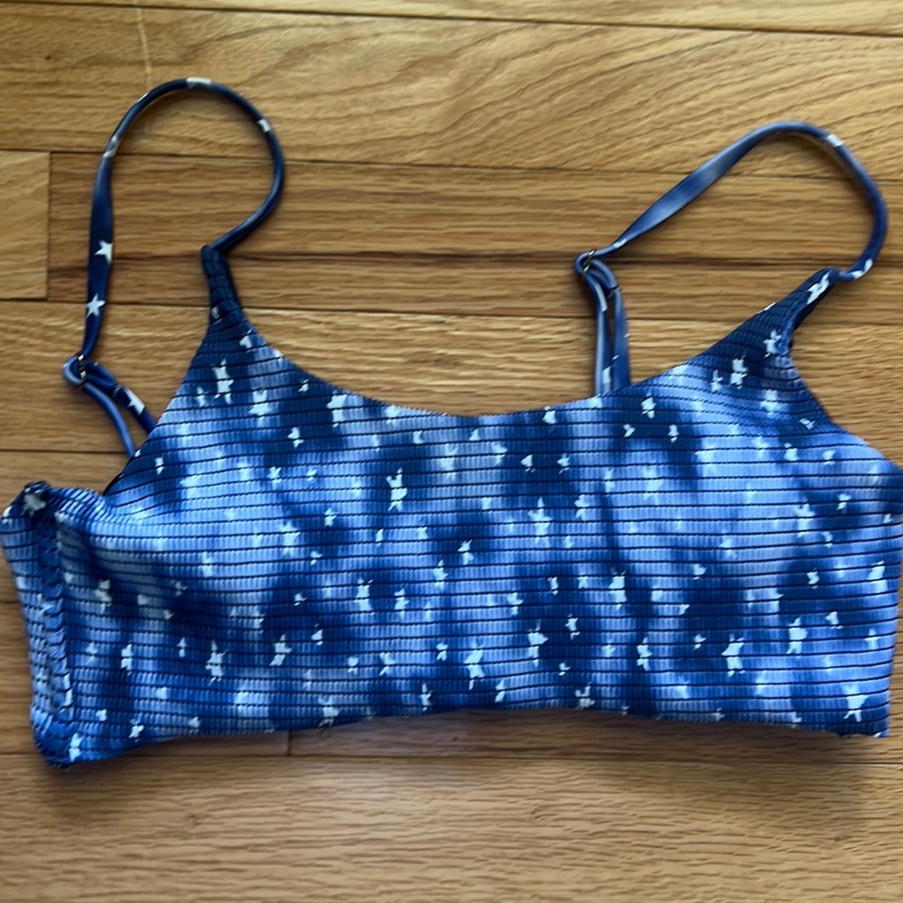 Dry Goods swim top size large